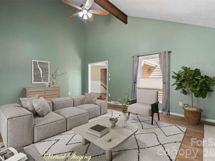 519 Nellie John Drive, Clyde, NC 28721.  MLS# CAR4395916, YatesRealty ID 32610. 