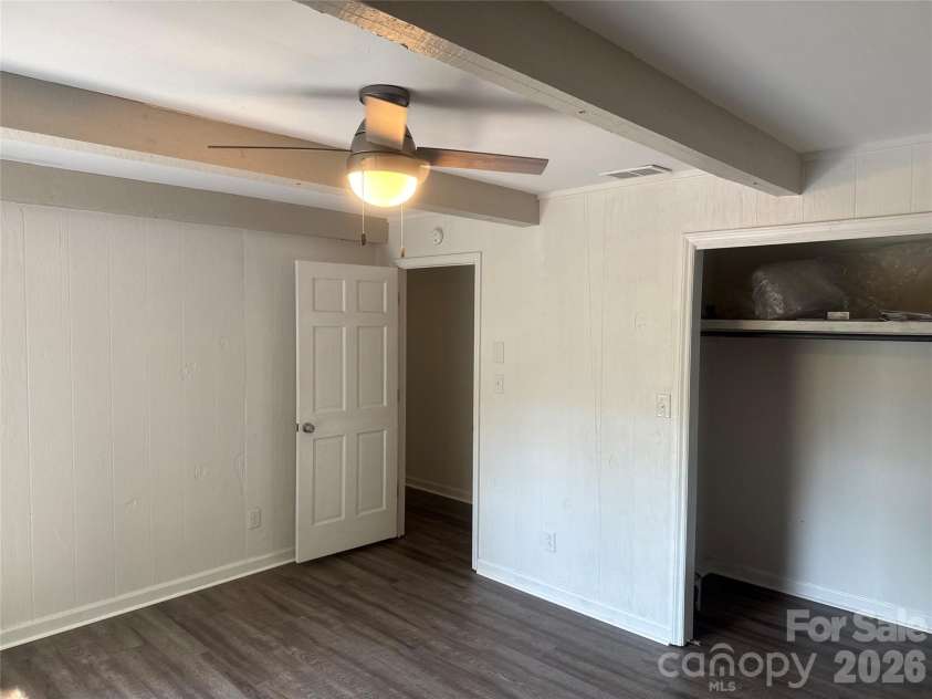 1135 Iron Circle, Morganton, NC 28655.  MLS# CAR4393038, YatesRealty ID 32612. 