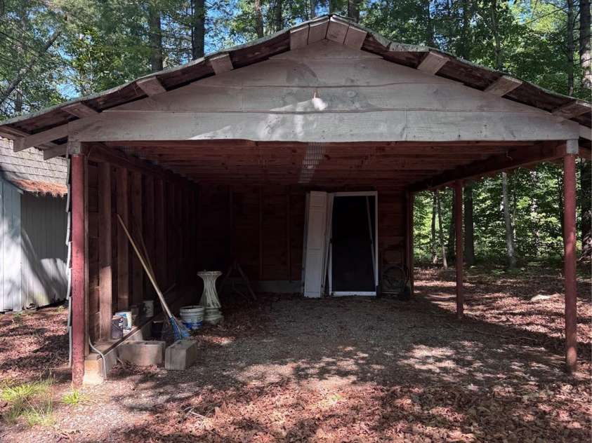 1135 Iron Circle, Morganton, NC 28655.  MLS# CAR4393038, YatesRealty ID 32612. 