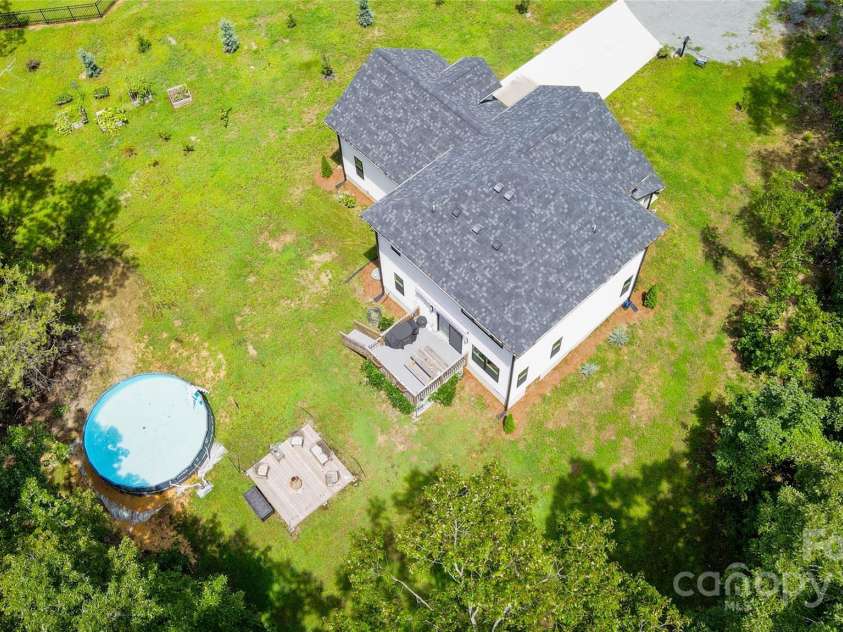 1226 Jamestowne Drive, Monroe, NC 28110.  MLS# CAR4290679, YatesRealty ID 32612. 