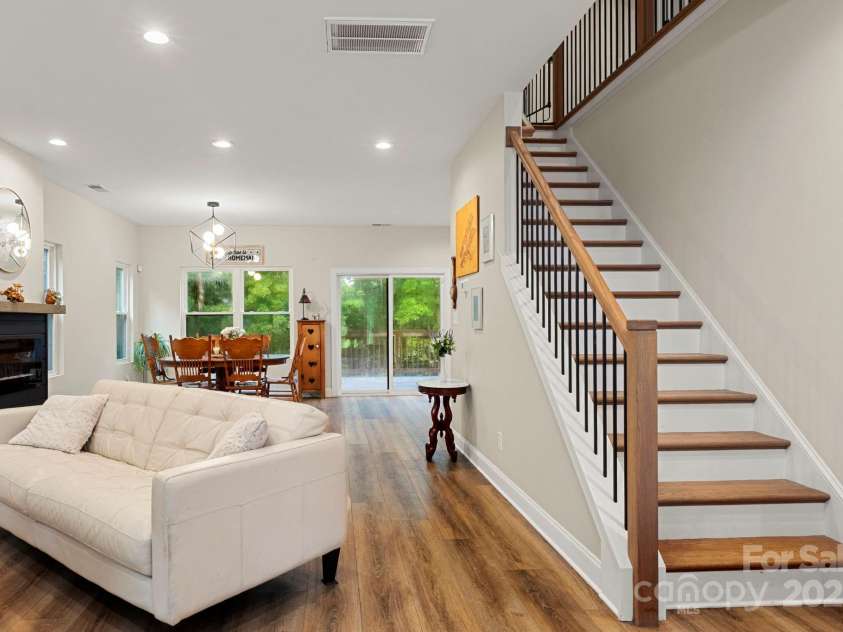 1226 Jamestowne Drive, Monroe, NC 28110.  MLS# CAR4290679, YatesRealty ID 32612. 