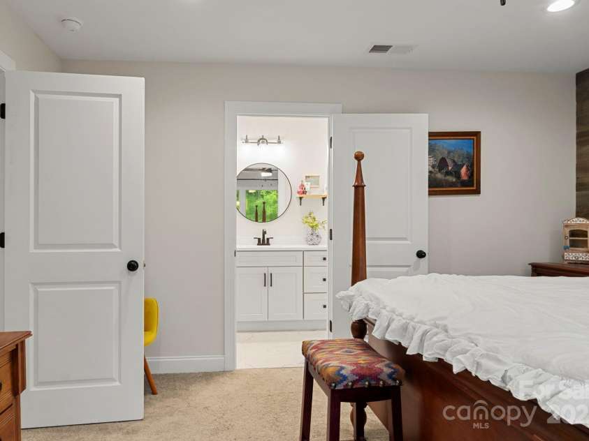 1226 Jamestowne Drive, Monroe, NC 28110.  MLS# CAR4290679, YatesRealty ID 32612. 