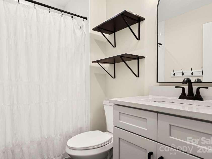 1226 Jamestowne Drive, Monroe, NC 28110.  MLS# CAR4290679, YatesRealty ID 32612. 