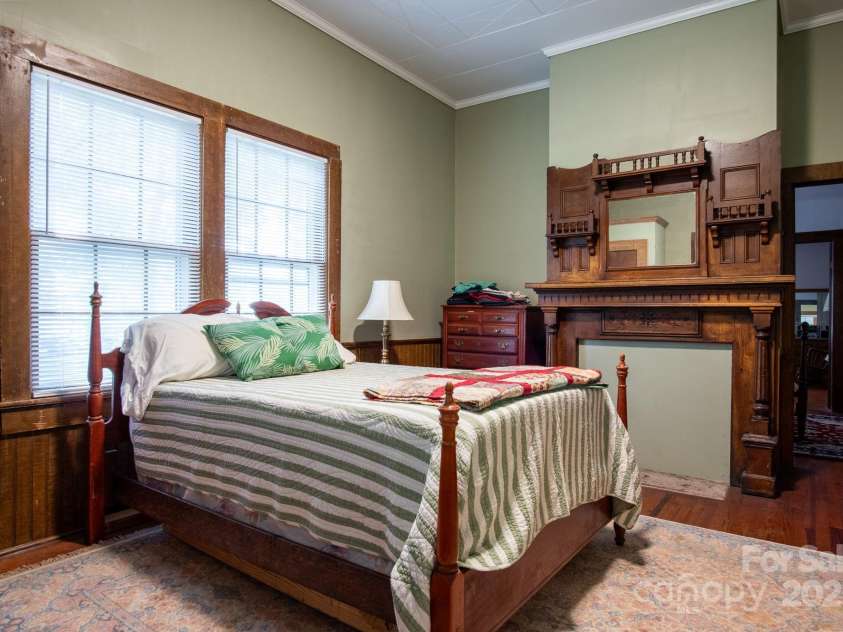 109 Fulton Street, Kings Mountain, NC 28086.  MLS# CAR4289026, YatesRealty ID 32613. Primary Bedroom - Fulton St