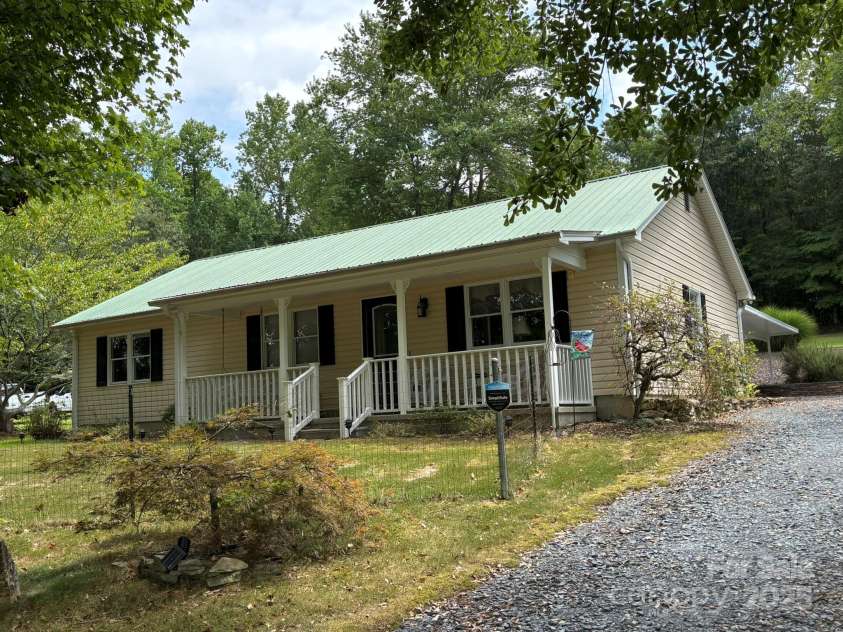 1015 Pekin Road, Troy, NC 27371.  MLS# CAR4290012, YatesRealty ID 32616. 