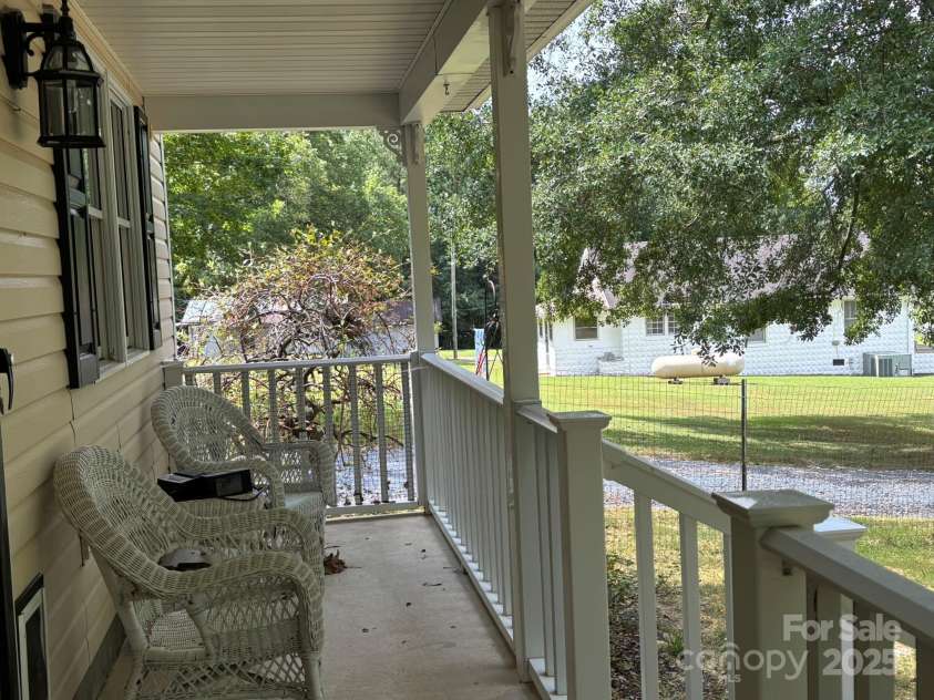 1015 Pekin Road, Troy, NC 27371.  MLS# CAR4290012, YatesRealty ID 32616. 