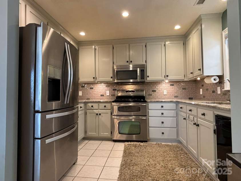 1015 Pekin Road, Troy, NC 27371.  MLS# CAR4290012, YatesRealty ID 32616. 