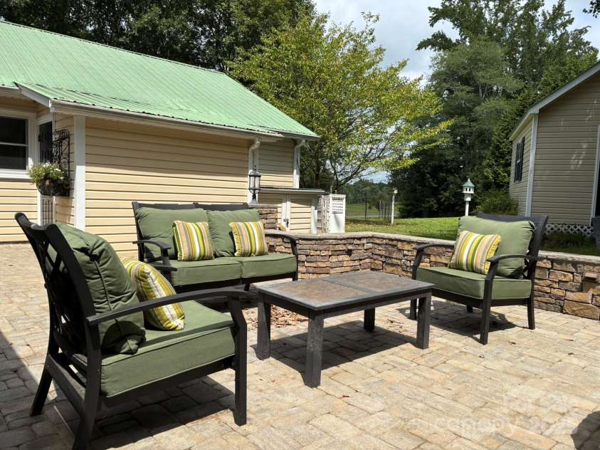 1015 Pekin Road, Troy, NC 27371.  MLS# CAR4290012, YatesRealty ID 32616. 