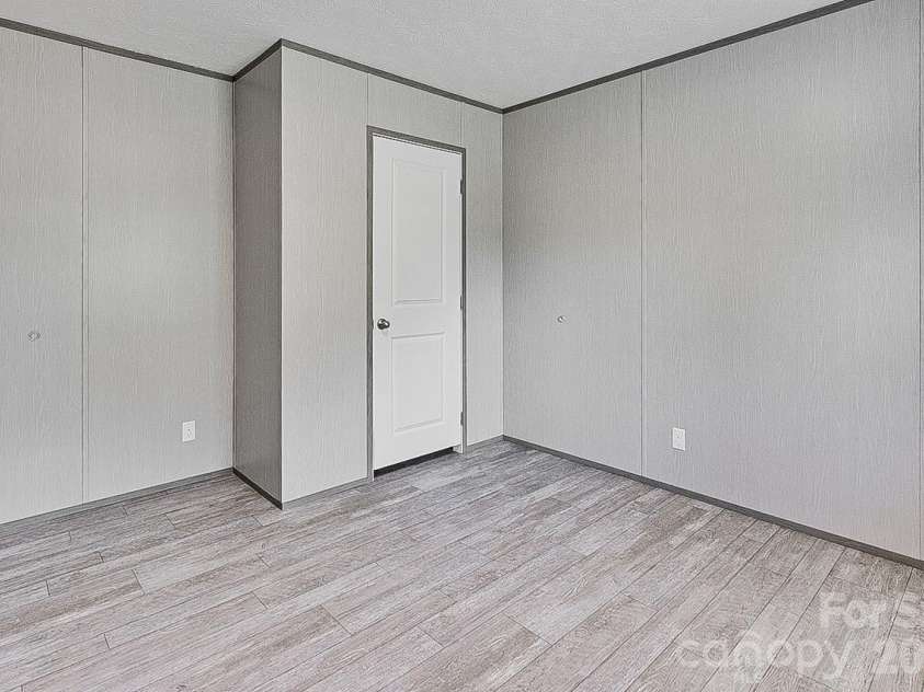 1848 Brittany Trail, Pleasant Garden, NC 27313.  MLS# CAR4394357, YatesRealty ID 32616. Bedroom