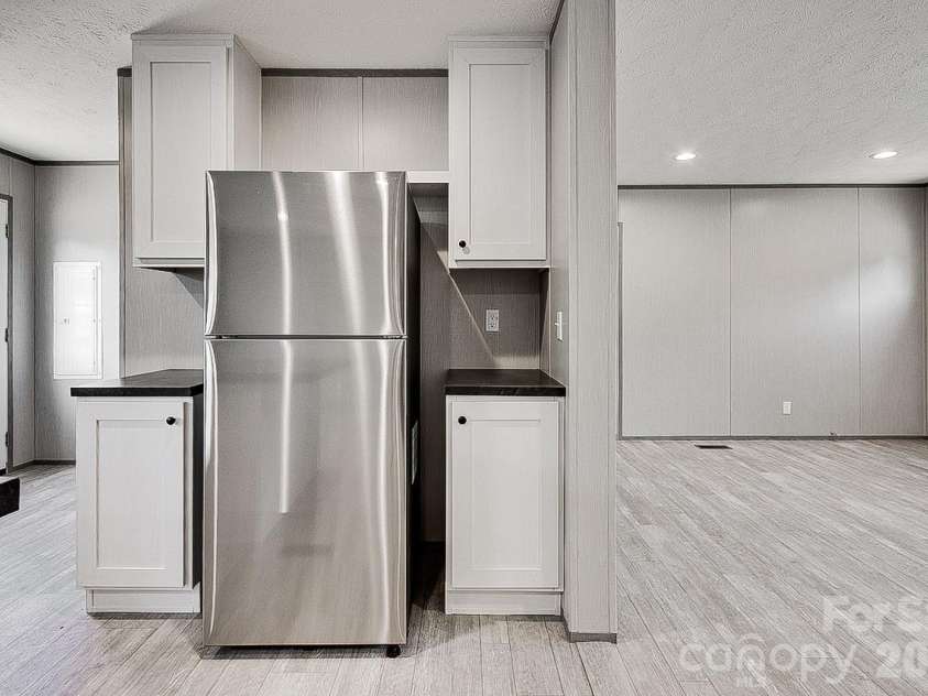 1848 Brittany Trail, Pleasant Garden, NC 27313.  MLS# CAR4394357, YatesRealty ID 32616. Refrigerator remains