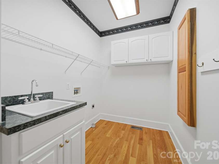 18 Mallard Court, Granite Falls, NC 28630.  MLS# CAR4391834, YatesRealty ID 32617. 