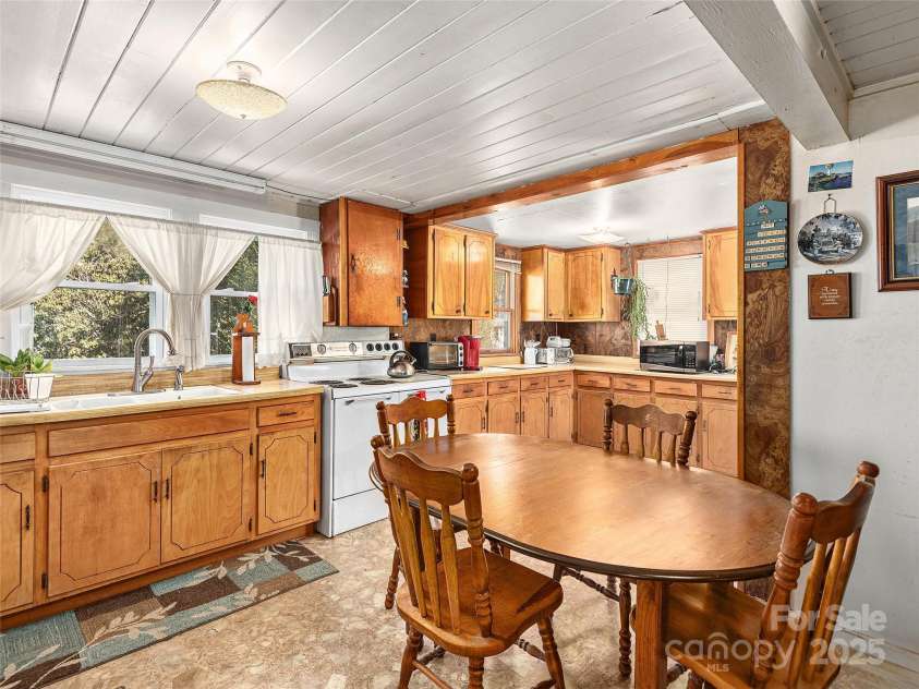 4 & 74 Badd Lane, Maggie Valley, NC 28751.  MLS# CAR4293356, YatesRealty ID 32617. 