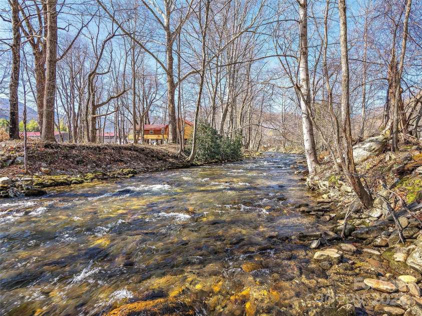 4 & 74 Badd Lane, Maggie Valley, NC 28751.  MLS# CAR4293356, YatesRealty ID 32617. 