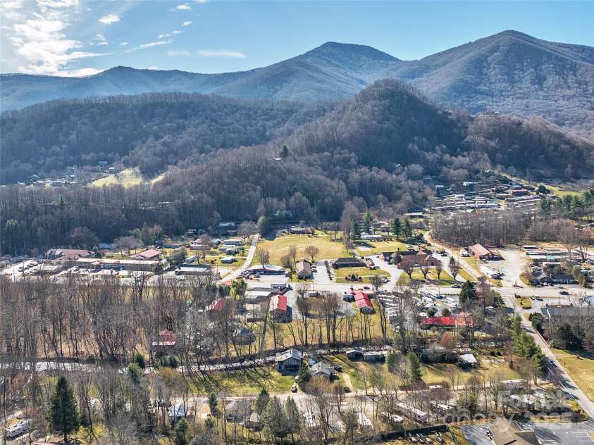 4 & 74 Badd Lane, Maggie Valley, NC 28751.  MLS# CAR4293356, YatesRealty ID 32617. 