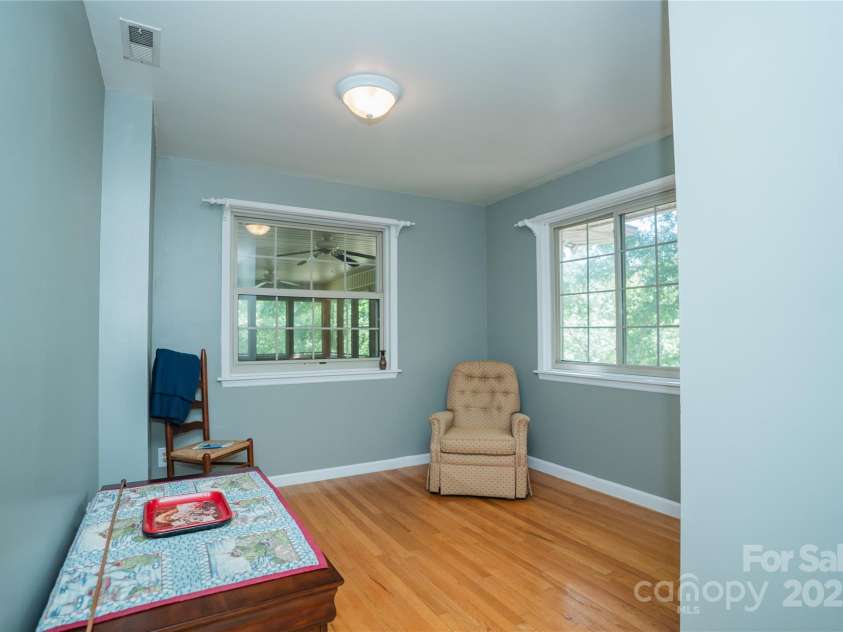 5075 Lakeview Drive, Salisbury, NC 28147.  MLS# CAR4288802, YatesRealty ID 32619. 