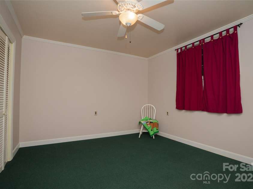 5075 Lakeview Drive, Salisbury, NC 28147.  MLS# CAR4288802, YatesRealty ID 32619. 