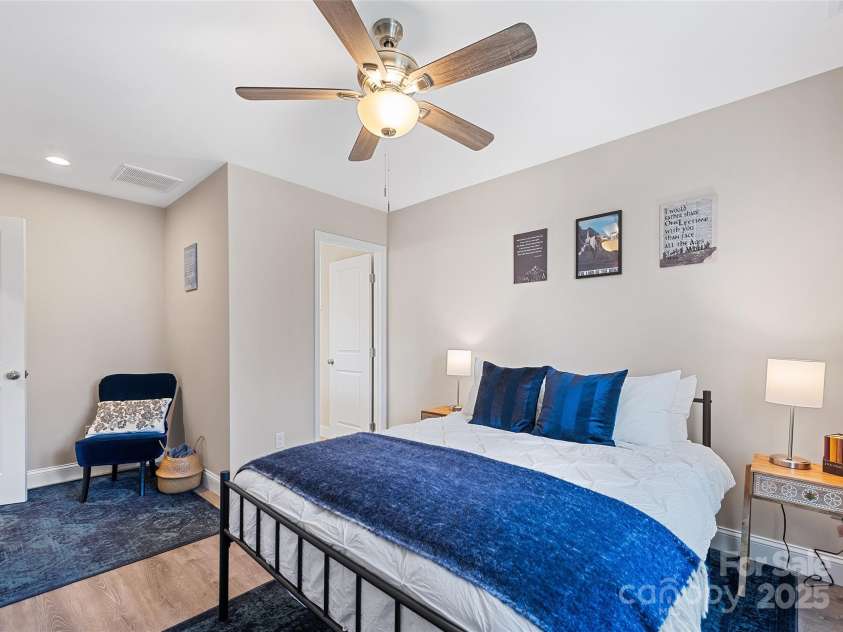 687 Holtzclaw Road, Canton, NC 28716.  MLS# CAR4315869, YatesRealty ID 3262. 