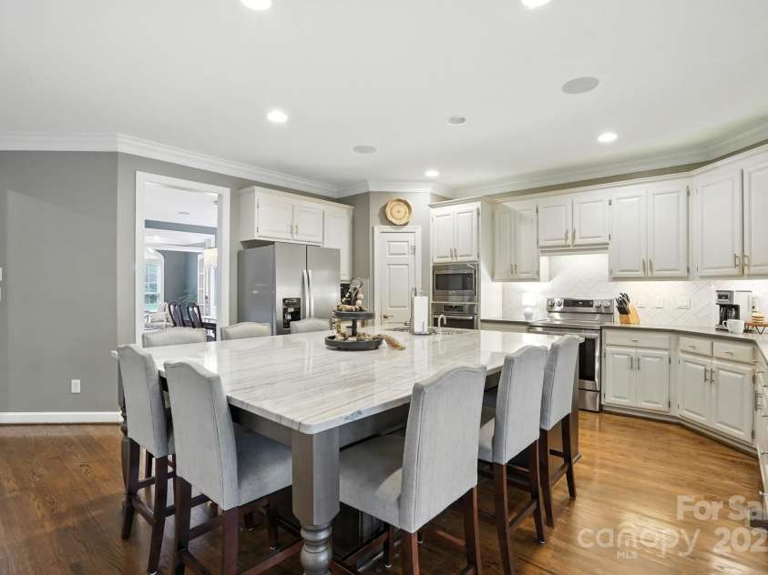 16135 Hallaton Drive, Huntersville, NC 28078.  MLS# CAR4291931, YatesRealty ID 32622. 