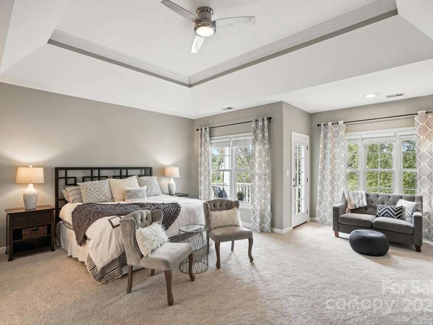 16135 Hallaton Drive, Huntersville, NC 28078.  MLS# CAR4291931, YatesRealty ID 32622. 