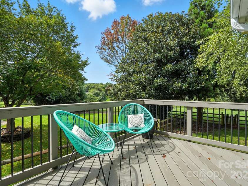 16135 Hallaton Drive, Huntersville, NC 28078.  MLS# CAR4291931, YatesRealty ID 32622. 