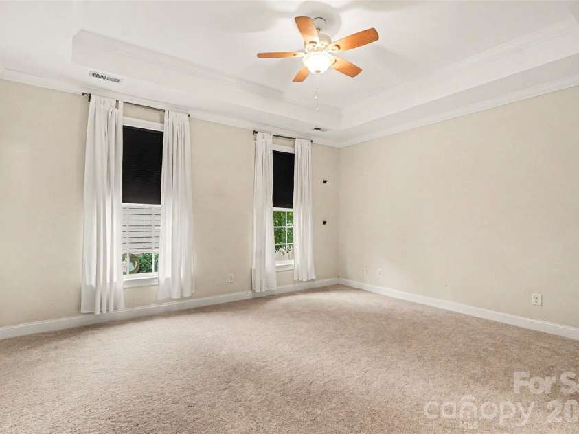 1205 Gainsborough Drive, Matthews, NC 28104.  MLS# CAR4392209, YatesRealty ID 32623. 