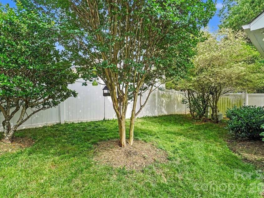 1205 Gainsborough Drive, Matthews, NC 28104.  MLS# CAR4392209, YatesRealty ID 32623. 
