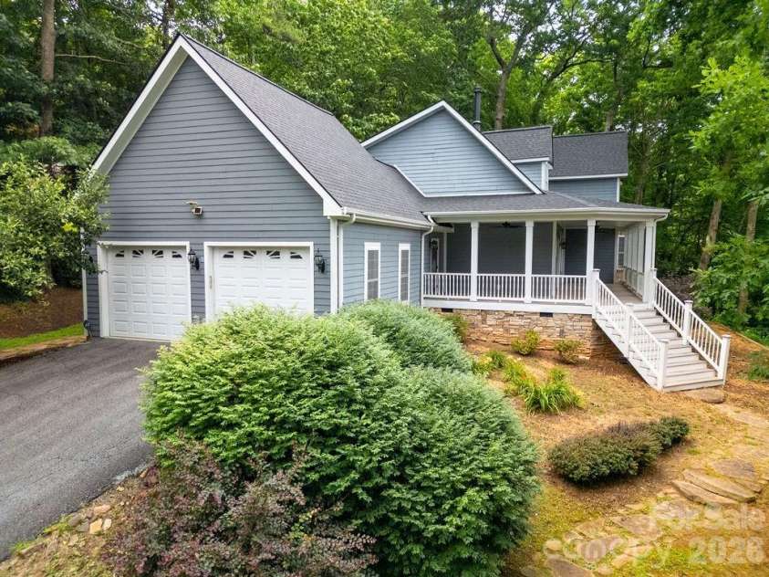 359 Davids Trace, Pisgah Forest, NC 28768.  MLS# CAR4395432, YatesRealty ID 32624. 
