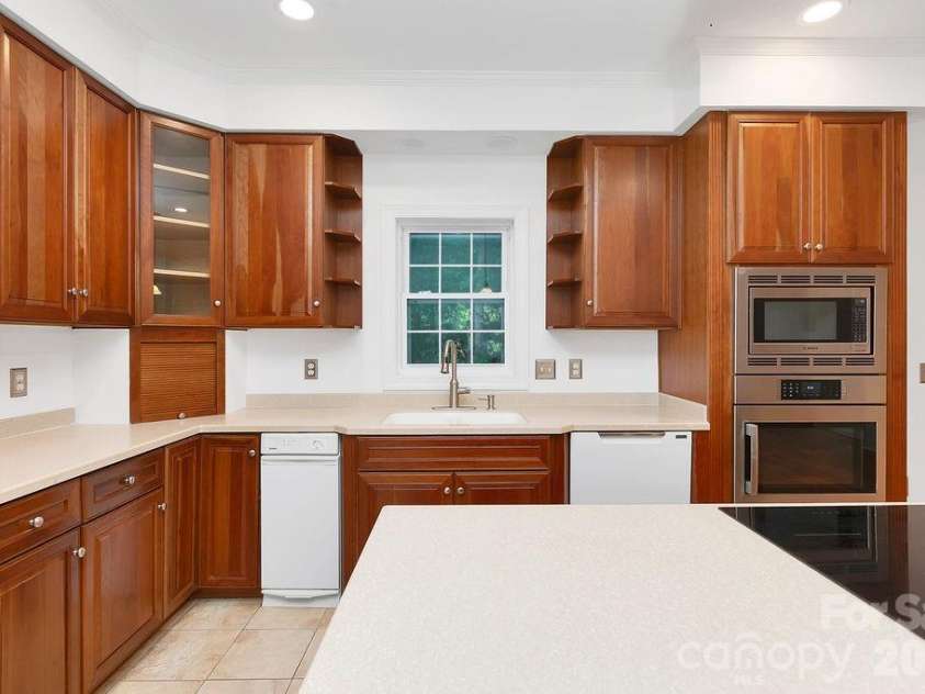 359 Davids Trace, Pisgah Forest, NC 28768.  MLS# CAR4395432, YatesRealty ID 32624. 