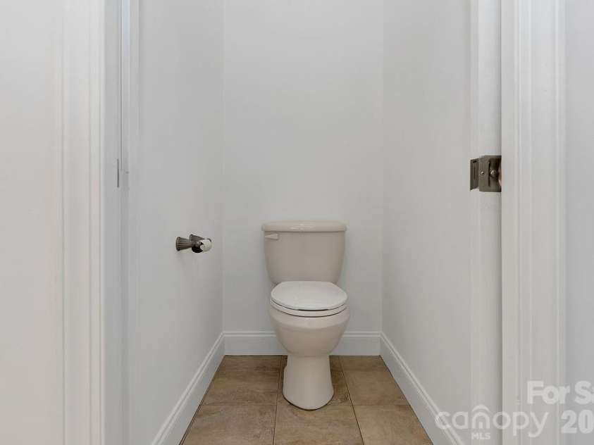 359 Davids Trace, Pisgah Forest, NC 28768.  MLS# CAR4395432, YatesRealty ID 32624. 