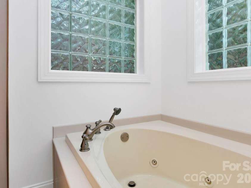 359 Davids Trace, Pisgah Forest, NC 28768.  MLS# CAR4395432, YatesRealty ID 32624. 