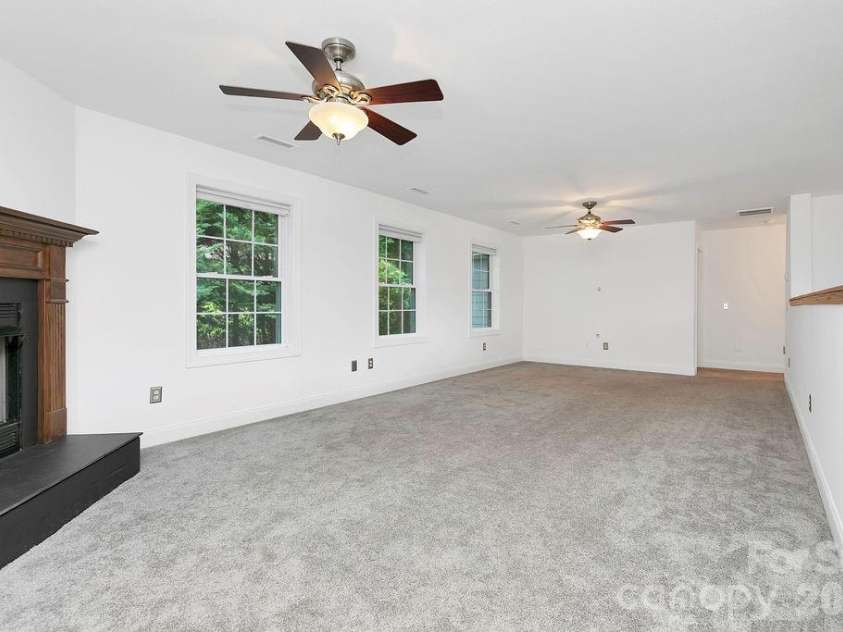 359 Davids Trace, Pisgah Forest, NC 28768.  MLS# CAR4395432, YatesRealty ID 32624. 