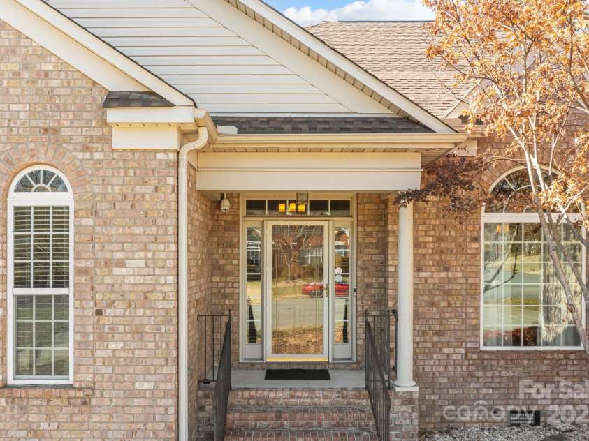 10179 Claybrooke Drive, Charlotte, NC 28262.  MLS# CAR4281474, YatesRealty ID 32627. 