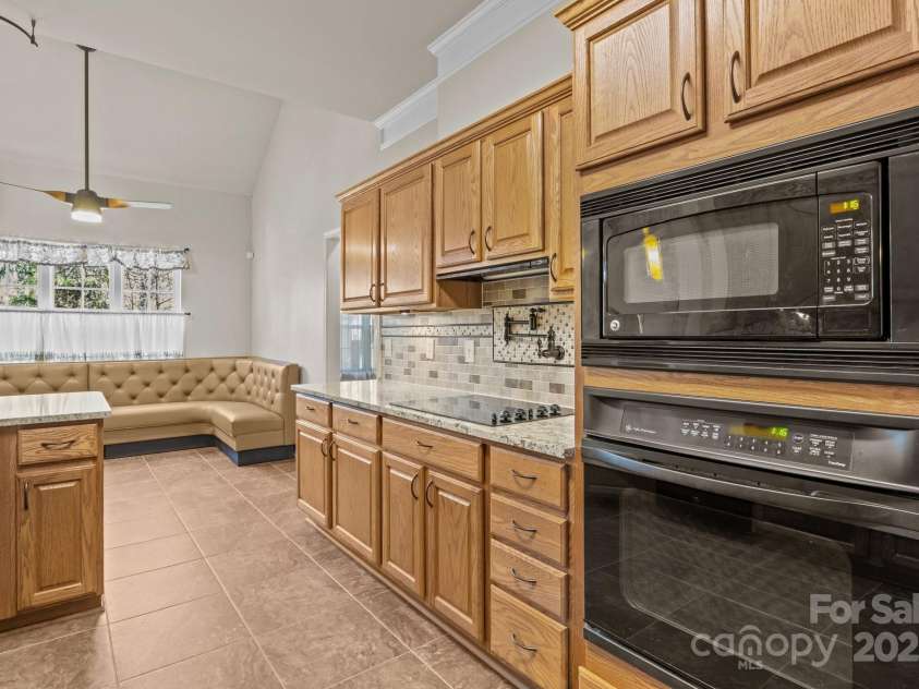 10179 Claybrooke Drive, Charlotte, NC 28262.  MLS# CAR4281474, YatesRealty ID 32627. 