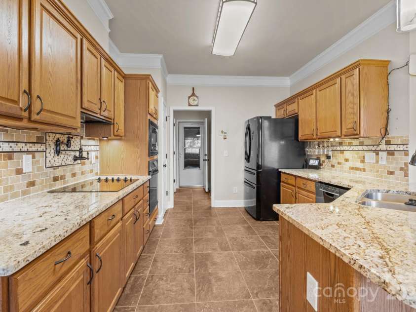 10179 Claybrooke Drive, Charlotte, NC 28262.  MLS# CAR4281474, YatesRealty ID 32627. 