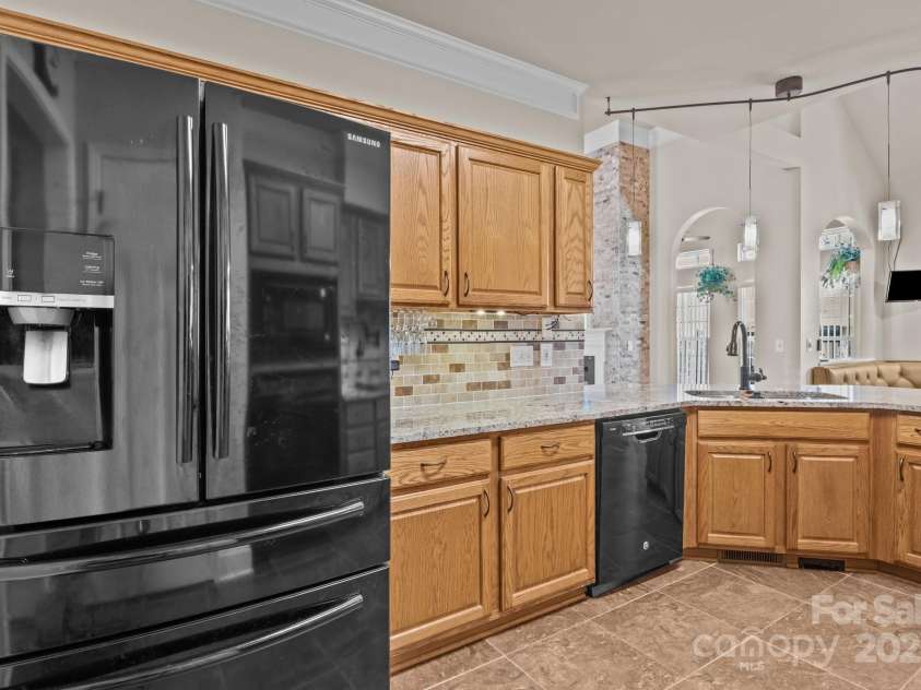 10179 Claybrooke Drive, Charlotte, NC 28262.  MLS# CAR4281474, YatesRealty ID 32627. 