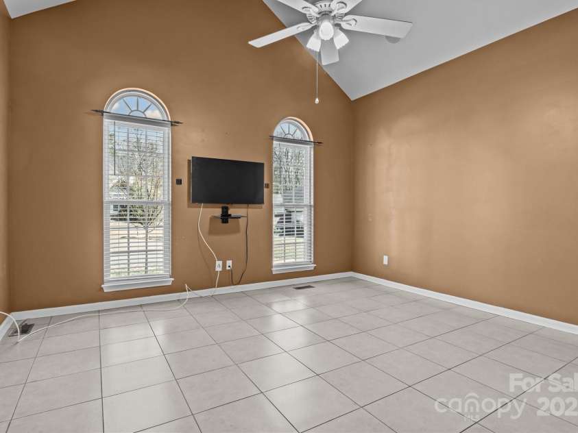 10179 Claybrooke Drive, Charlotte, NC 28262.  MLS# CAR4281474, YatesRealty ID 32627. Office/bedroom