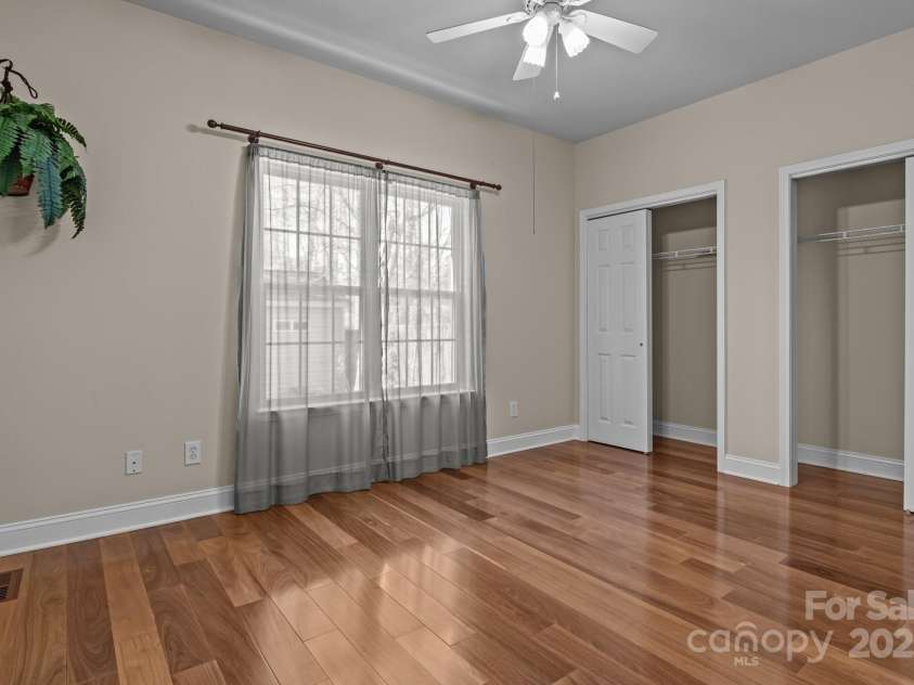 10179 Claybrooke Drive, Charlotte, NC 28262.  MLS# CAR4281474, YatesRealty ID 32627. Secondary Bedroom