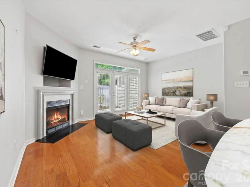 8244 Carob Tree Lane, Charlotte, NC 28215.  MLS# CAR4390168, YatesRealty ID 32627. Virtual Staging