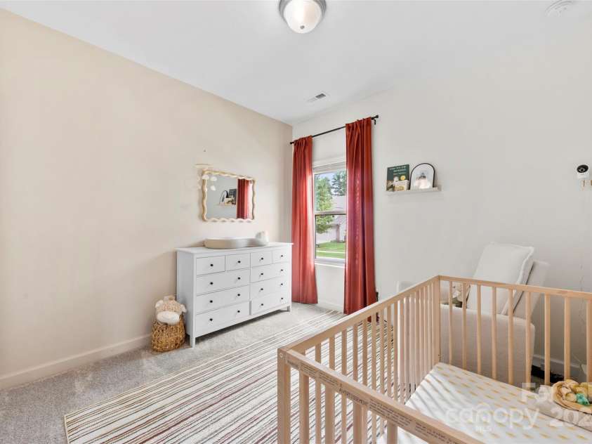 9302 Dufaux Drive, Charlotte, NC 28278.  MLS# CAR4291286, YatesRealty ID 32629. 