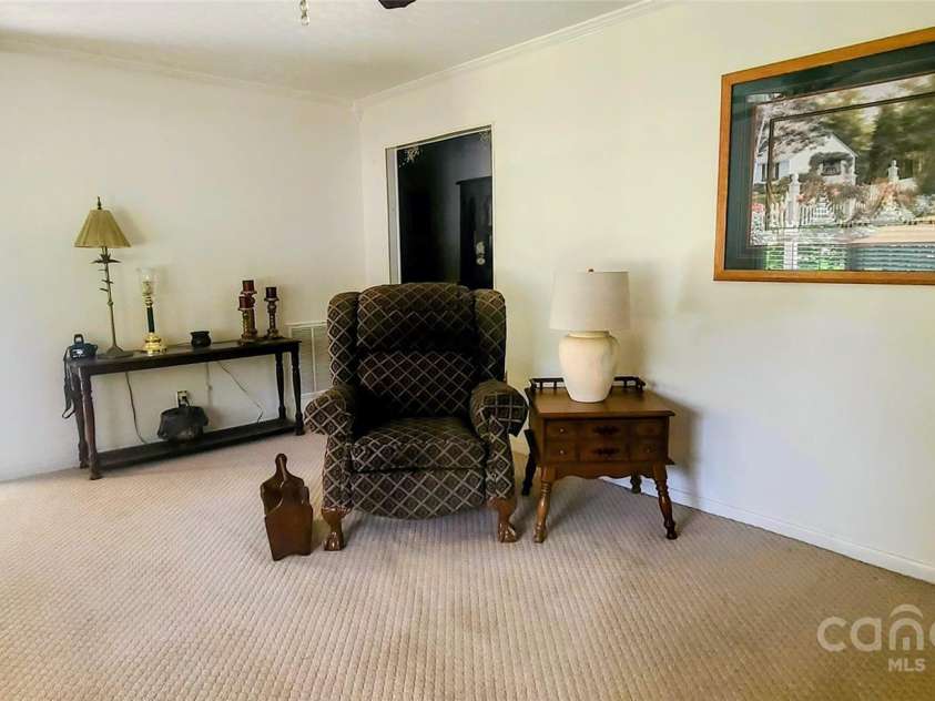 116 Woodbark Lane, Kings Mountain, NC 28086.  MLS# CAR4268258, YatesRealty ID 32630. 