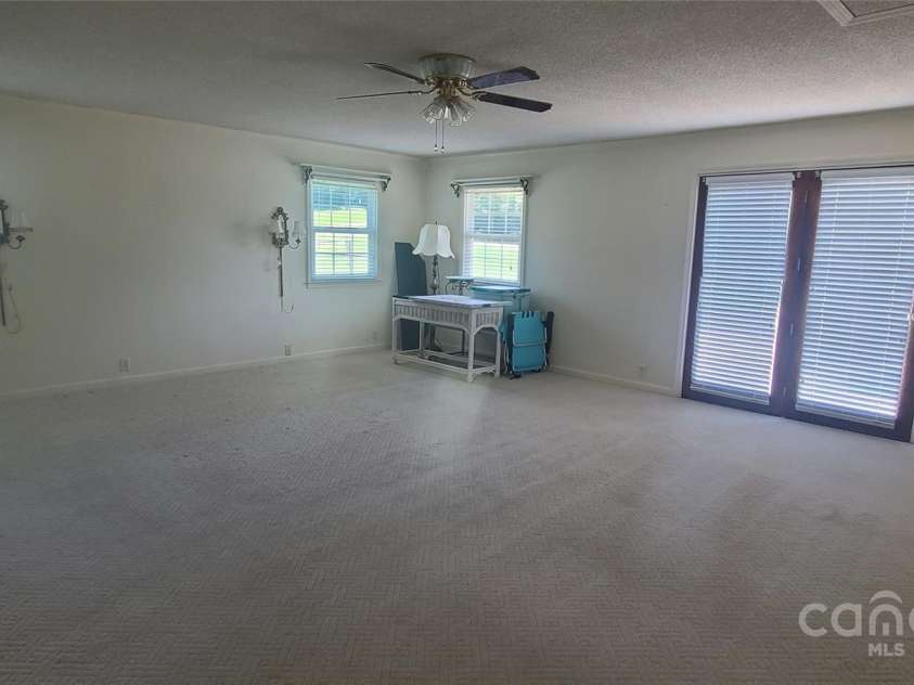 116 Woodbark Lane, Kings Mountain, NC 28086.  MLS# CAR4268258, YatesRealty ID 32630. 