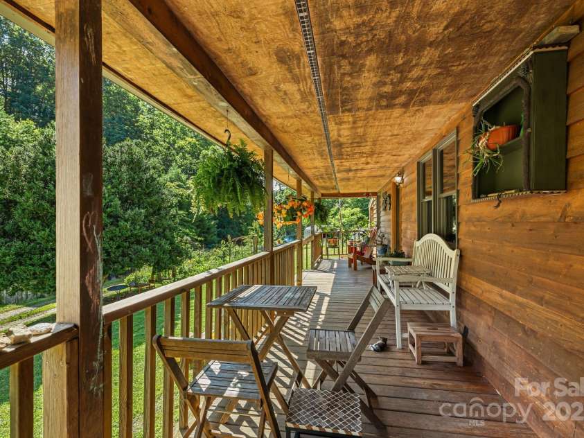 799 Fire Scald Road, Green Mountain, NC 28740.  MLS# CAR4226688, YatesRealty ID 32632. 