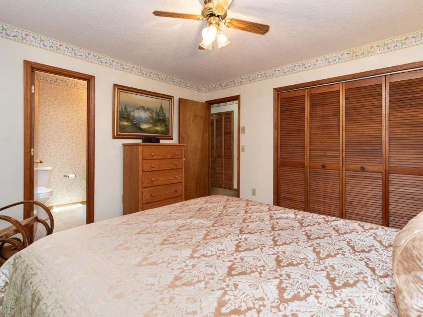 86 Mountain Road, Maggie Valley, NC 28751.  MLS# CAR4396107, YatesRealty ID 32632. 