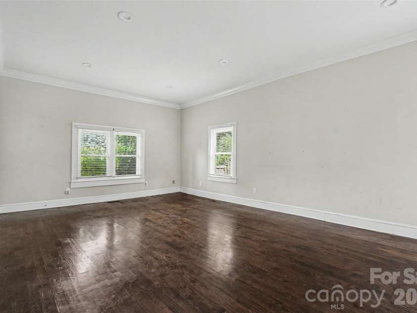 80 Kerr Street, Concord, NC 28025.  MLS# CAR4391109, YatesRealty ID 32634. 