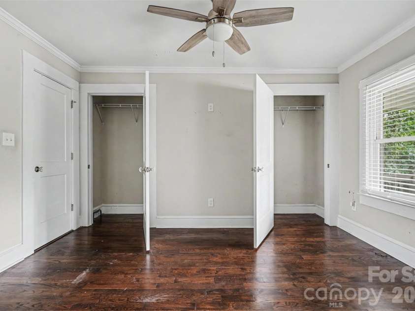 80 Kerr Street, Concord, NC 28025.  MLS# CAR4391109, YatesRealty ID 32634. 
