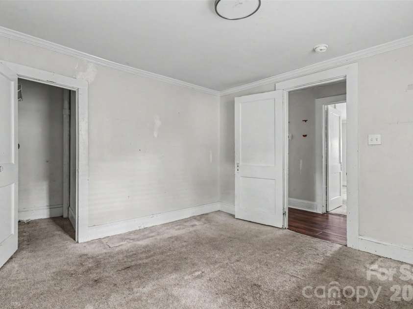 80 Kerr Street, Concord, NC 28025.  MLS# CAR4391109, YatesRealty ID 32634. 