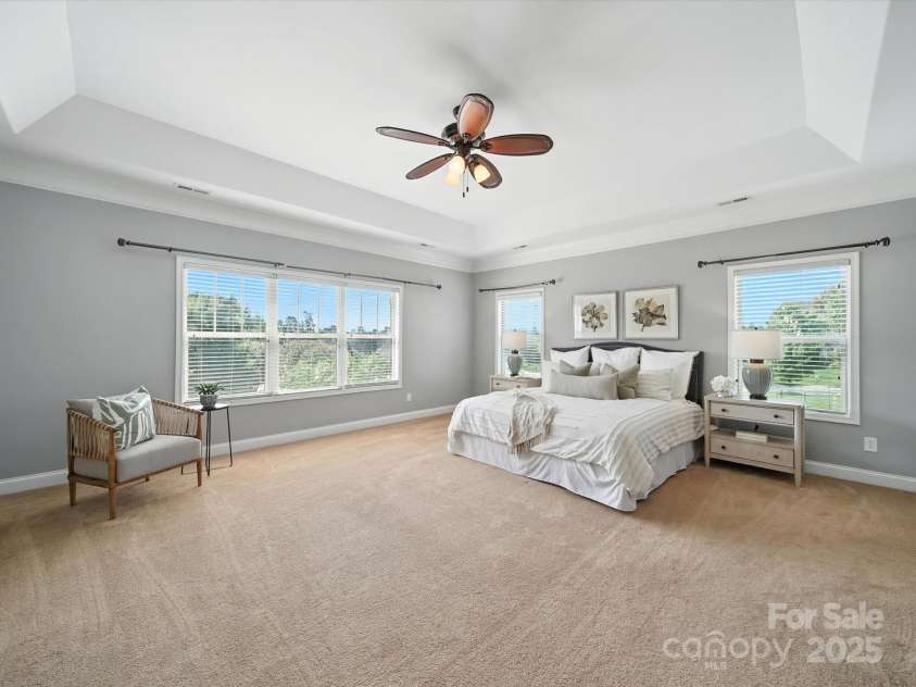 1402 Wynhurst Drive, Waxhaw, NC 28173.  MLS# CAR4290603, YatesRealty ID 32635. Large primary bedroom.