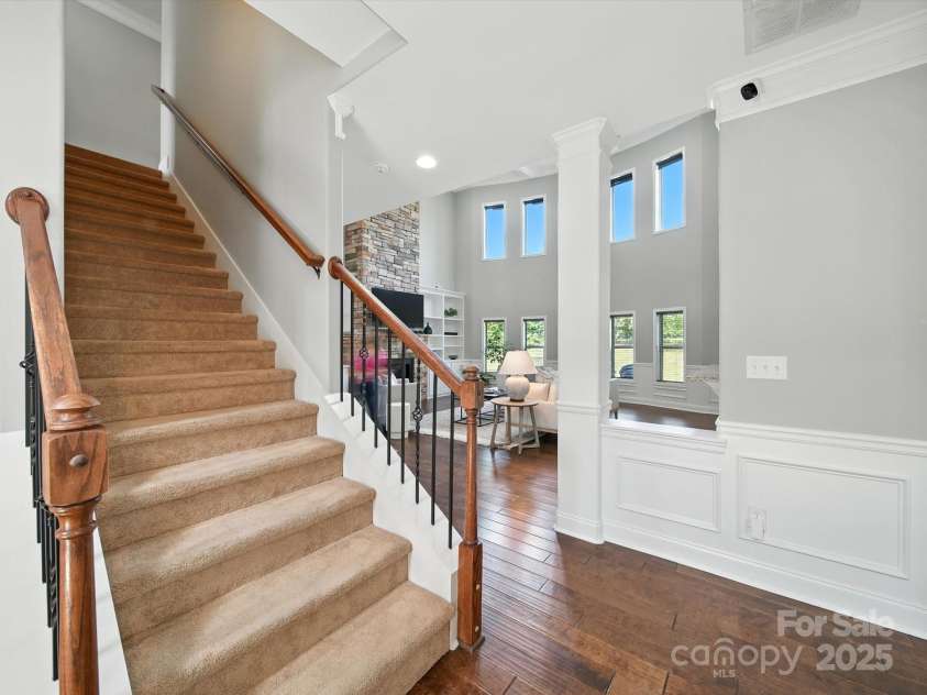 1402 Wynhurst Drive, Waxhaw, NC 28173.  MLS# CAR4290603, YatesRealty ID 32635. Stairs to the 2nd level.