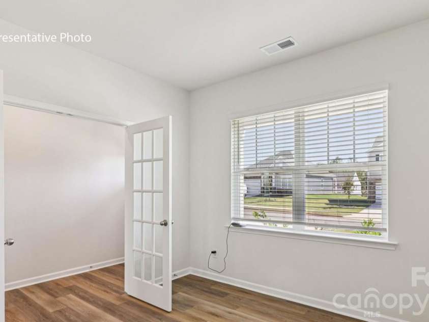3361 Colorado Blue Court, Gastonia, NC 28056.  MLS# CAR4340855, YatesRealty ID 32636. 