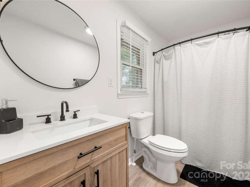 4416 Dawnwood Drive, Gastonia, NC 28056.  MLS# CAR4289964, YatesRealty ID 32637. 